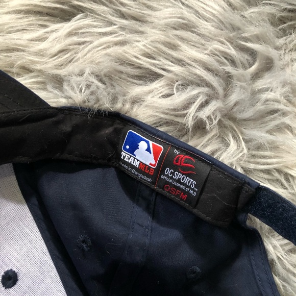 Boston Red Sox adjustable mlb hat - Picture 3 of 3